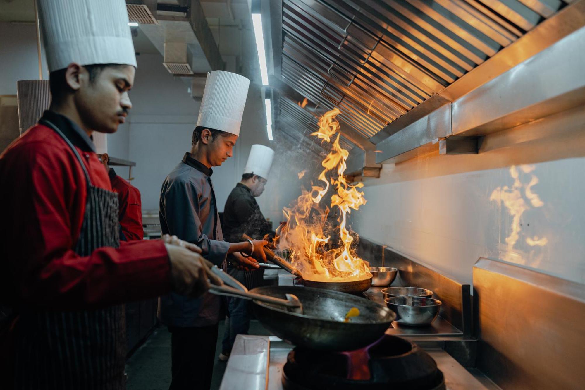 The White Rock Inn & Dine Shillong Dış mekan fotoğraf